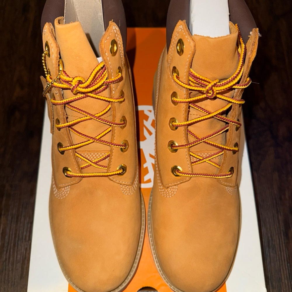 Timberland Men's Brown and Tan Boots